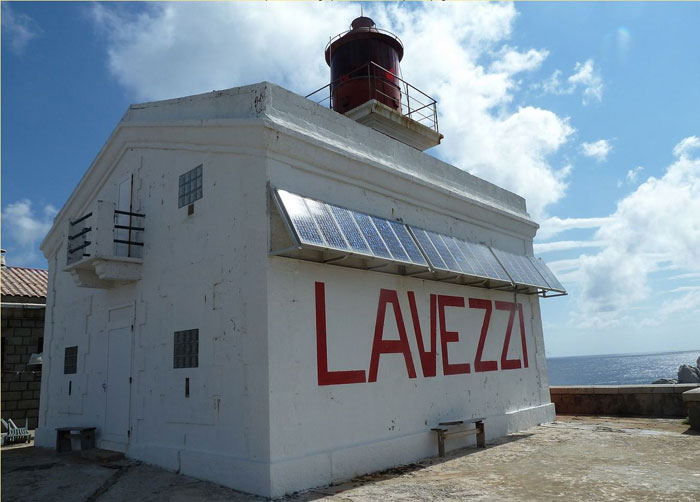 phare_lavezzi